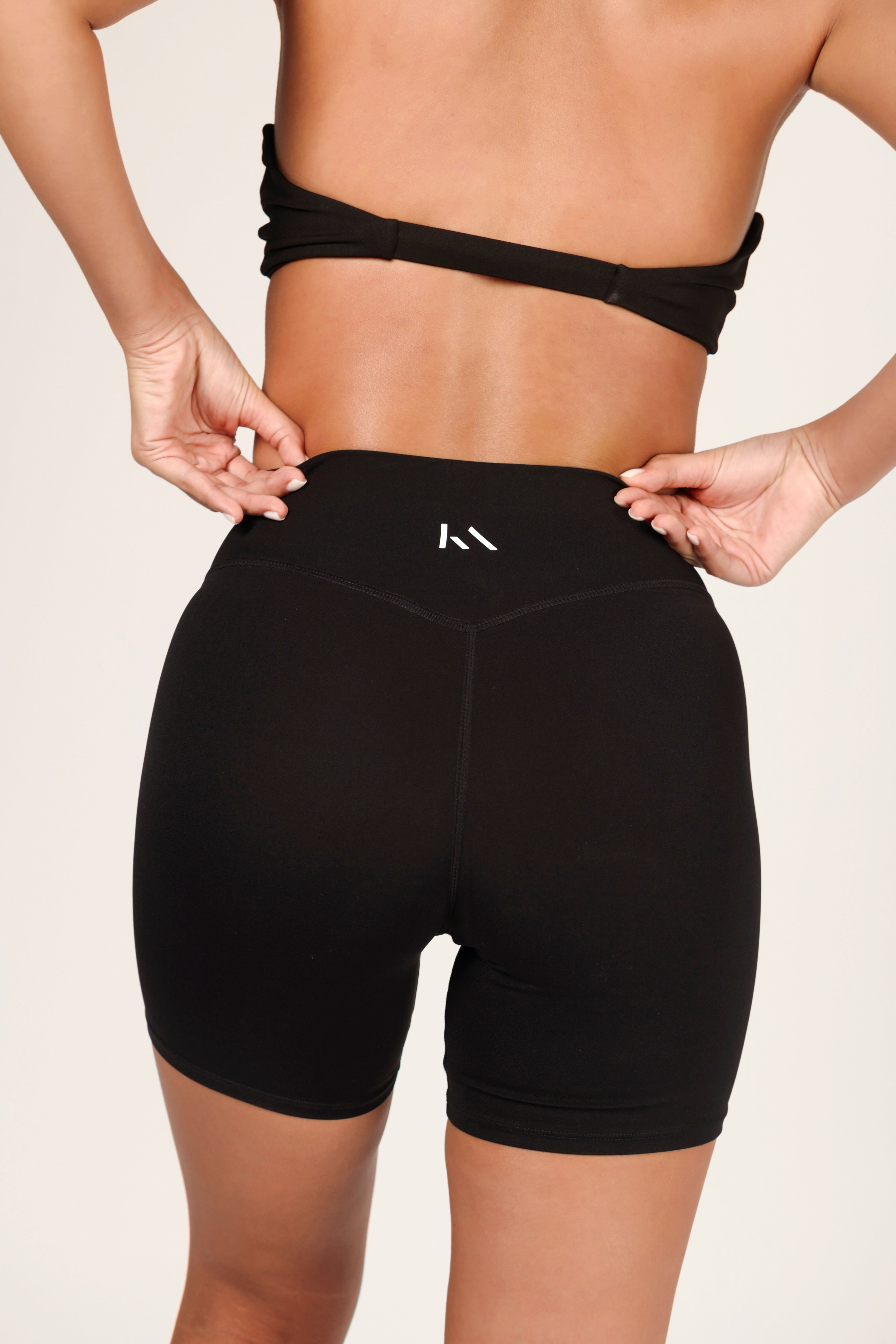Artemis Shorts