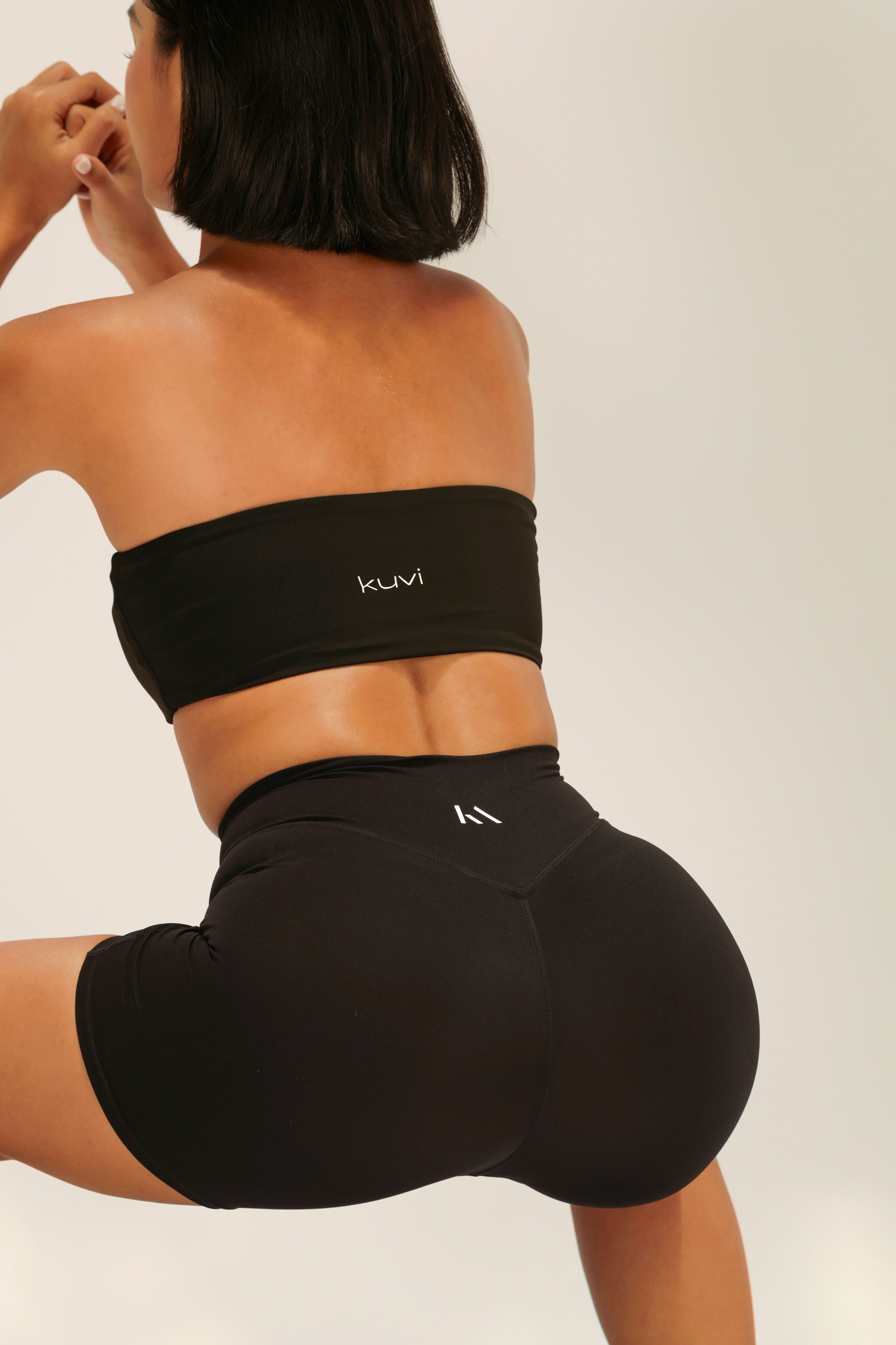 Signature Bandeau Top